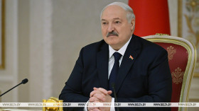 Лукашенко: Беларусь будет вести диалог с Россией по строительству новой АЭС