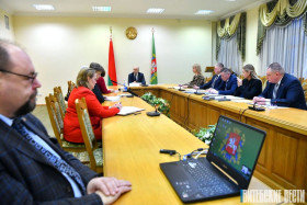 С какими проблемами обращались жители Витебской области к Александру Рогожнику?