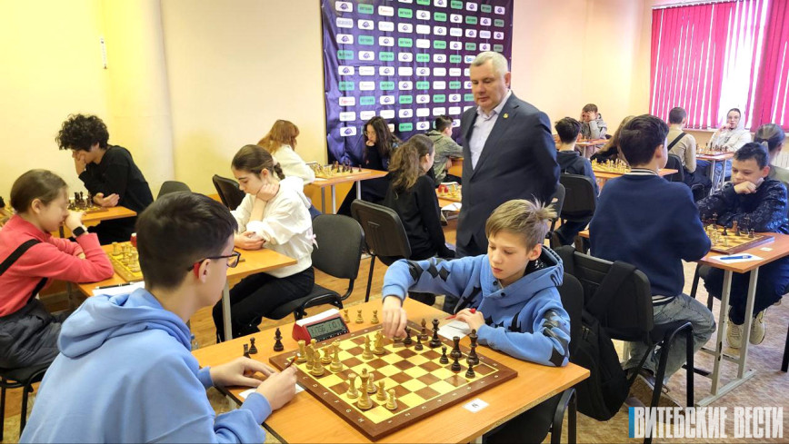 Более 250 представителей шахматных федераций из разных стран собрались на турнире в Орше