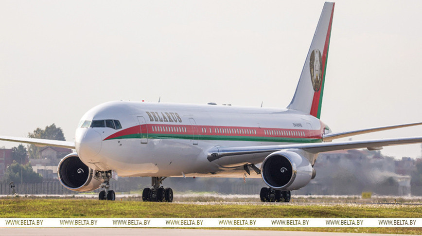 Lukashenko arrives in Algeria on official visit