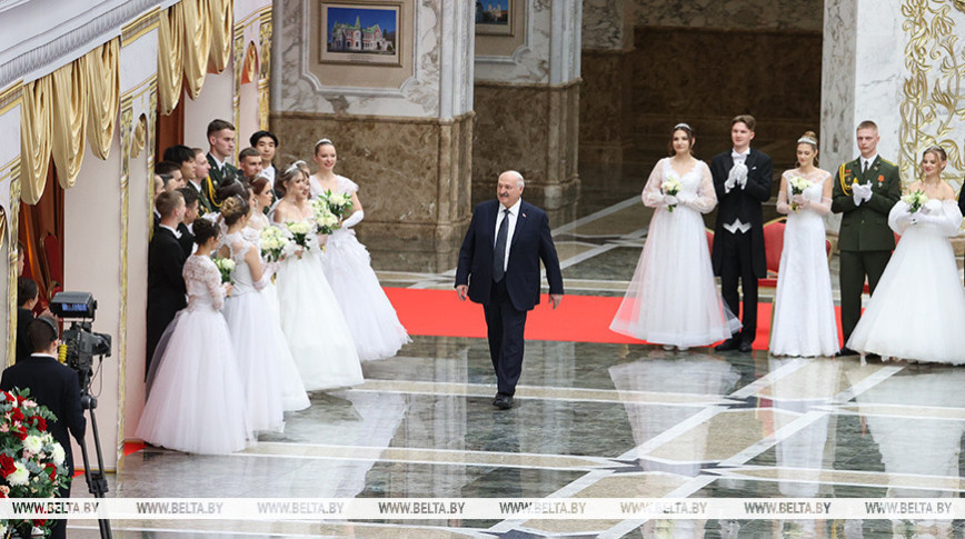 Palace of Independence hosts New Year's Eve Ball