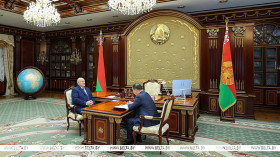 Lukashenko names tasks for Belarus’ banking system