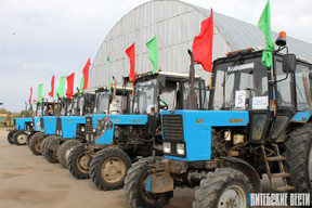 Speed, drive, emotions – the "Tractor triathlon" was held for the first time in the agro-town of the Tower of the Shumilinsky district