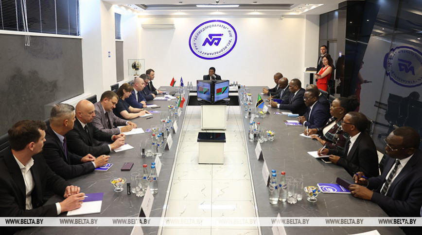 Tanzania interested in Belarus’ pharmaceutical industry competences