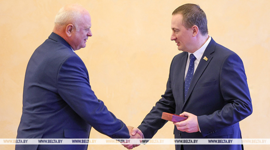 Prime minister awards outstanding Belarusians Prime minister awards outstanding Belarusians