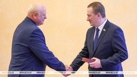 Prime minister awards outstanding Belarusians Prime minister awards outstanding Belarusians